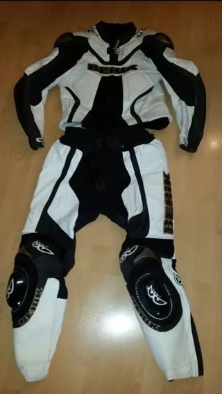 Mono de moto Berik 2 piezas Talla XL