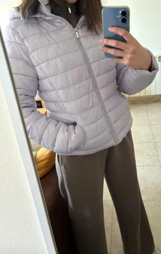 Chaqueta acolchada Zara lila