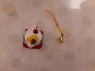 Gatti portafortuna cinesi giapponesi