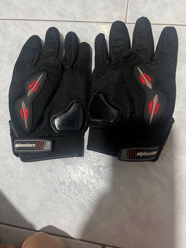 Guantes de moto Alpinestars negros y rojos