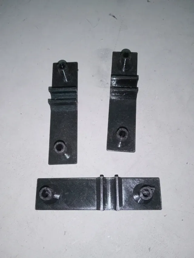 3ud. Embellecedor anclajes VW T5