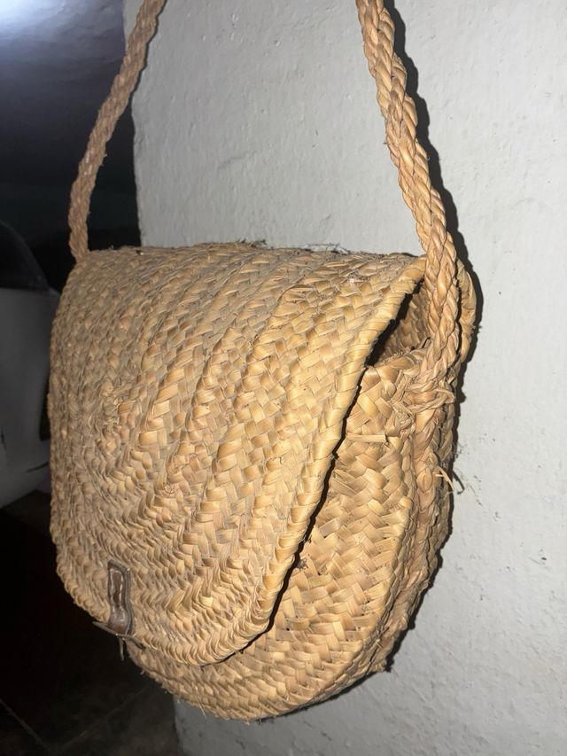 Bolso artesanal de pleita beige