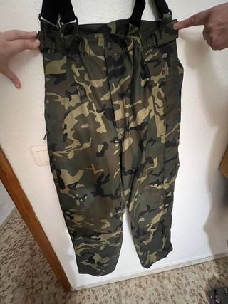 Pantalón militar camuflaje