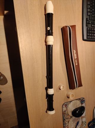 Flauta dulce Aulos con funda