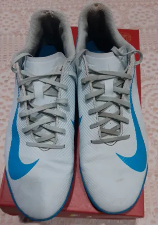 Scarpe da calcio Nike.Valuto offerte