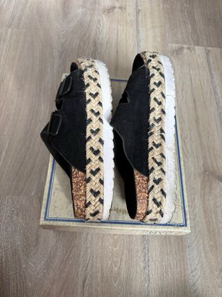 Sandalias negras plataforma