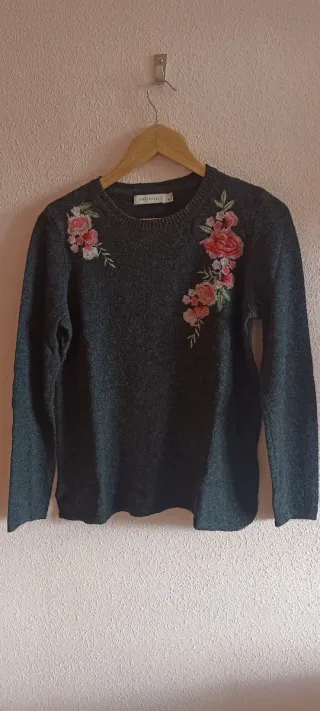 Jersey Cortefiel bordado flores rosa Talla S