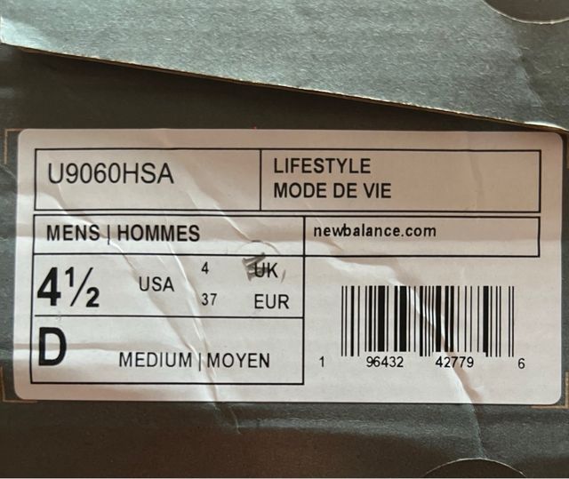 New Balance 9060 Beige/Gris