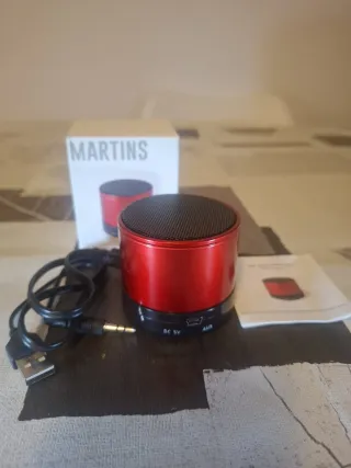Mini altavoz Bluetooth Martins Rojo