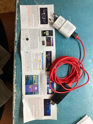 Adaptador iPhone a tv Mirascreen Euterpe