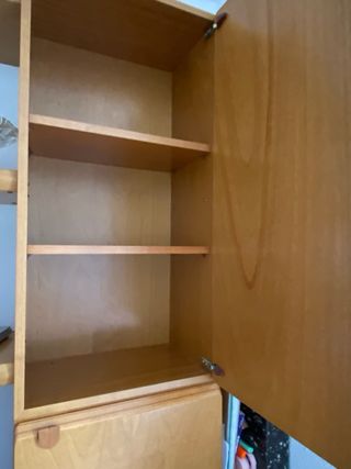 Mueble modular haya con vitrinas