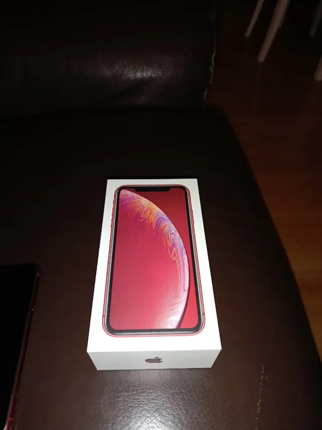 iPhone XR 64GB Rojo