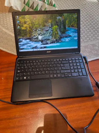 Portátil Acer Aspire Full HD