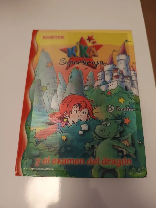 Kika Superbruja y el examen del dragón (Kika Su...