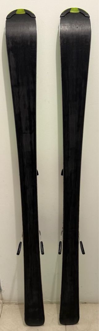 Esquí ELAN 140 cm. junior + botas ATOMIC.