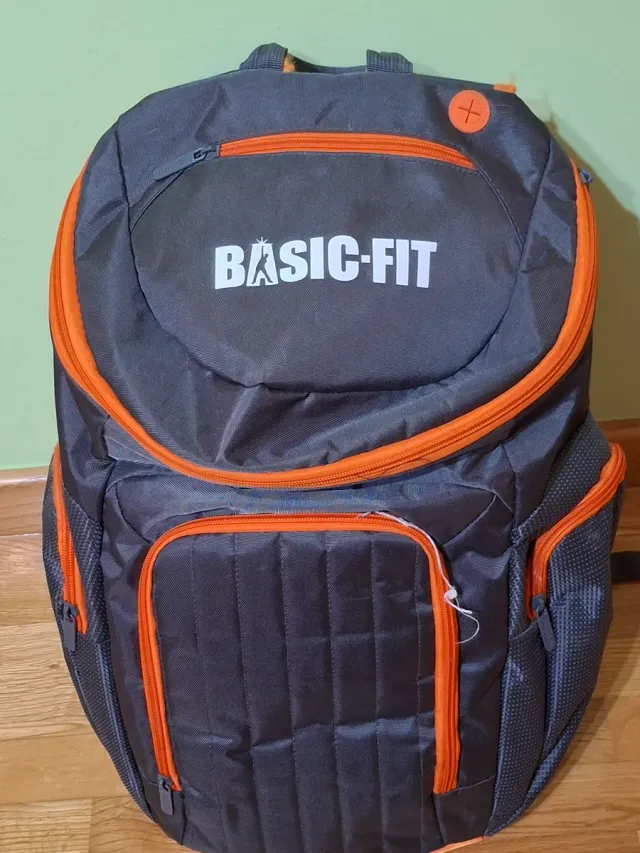 Mochila BASIC-FIT gris y naranja