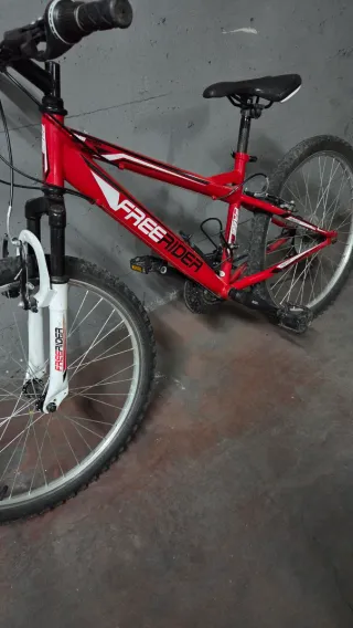Bicicleta Freerider 24 Roja