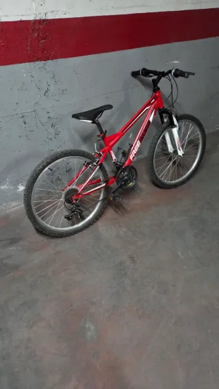 Bicicleta Freerider 24 Roja