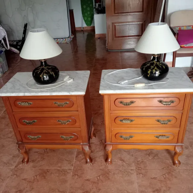 Base de cama de madera. NO hago envíos.