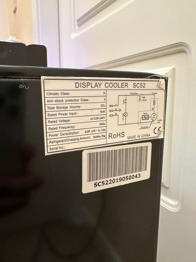 Nevera Mini BrewDog con Luces LED