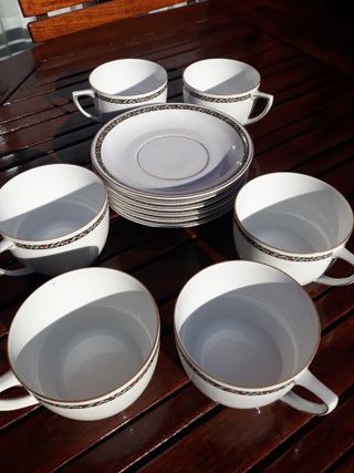 Juego de té 6 tazas y platitos porcelana