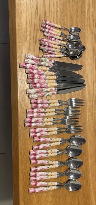 Set posate inox e ceramica floreale