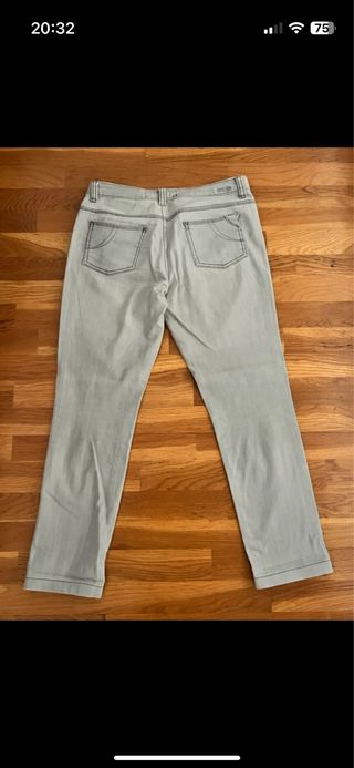 Vaqueros Maje grises