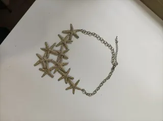 Collar Estrellas de Mar Dorado y Plateado