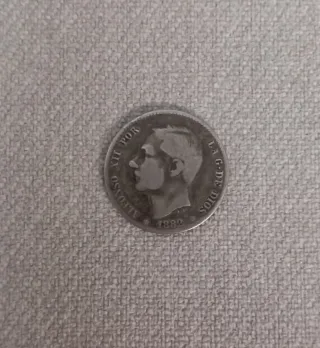 Moneda Alfonso XII de una peseta 1882 de plata