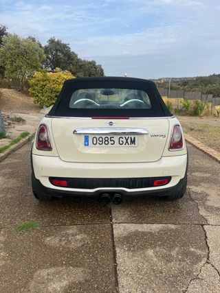MINI Cabrio 2010