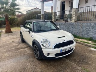 MINI Cabrio 2010