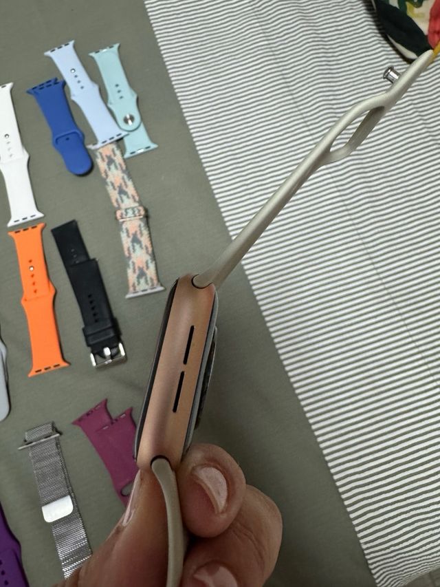 Apple Watch SE Rosa 40mm regalo todas las correas 