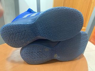 Zapatillas Adidas niño basket azul y plata