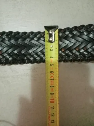Cinturón trenzado negro hebilla plateada