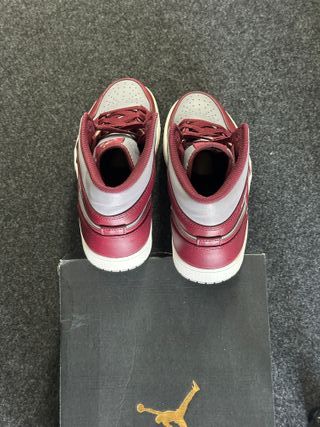 Nike Air Jordan 1 Mid 44.5 Rosso Grigio