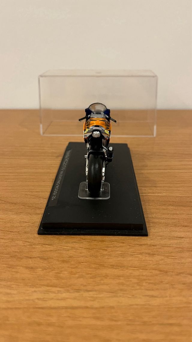 Honda RC211V Valentino Rossi 2002