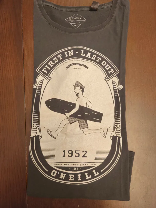 Camiseta O'Neill First In Last Out Talla XXL