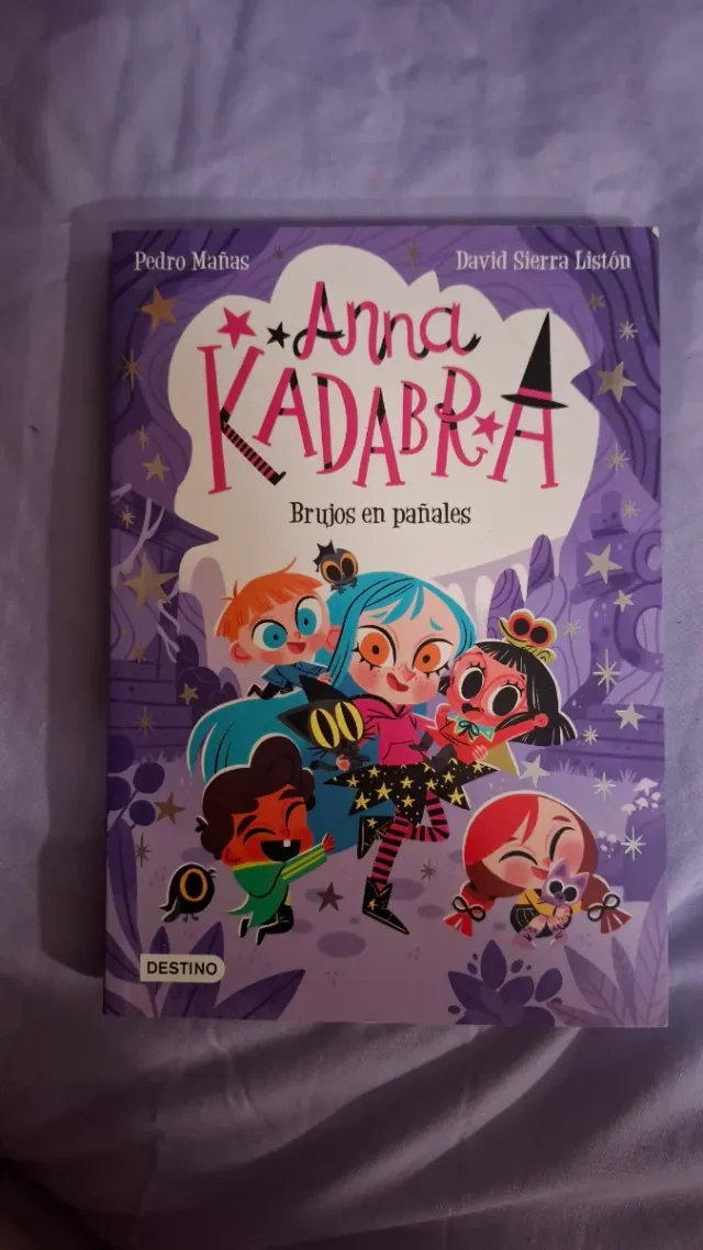 Anna Kadabra 12. Brujos en pañales