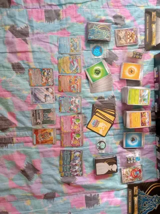 392 Cartas Pokémon +  Cajas ETB