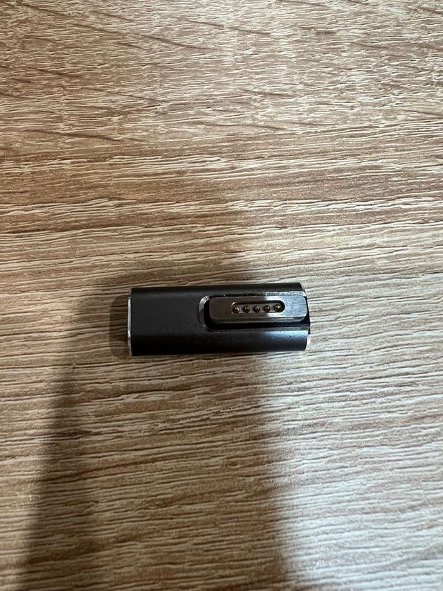 Adaptador USB-C a MagSafe (MacBook)