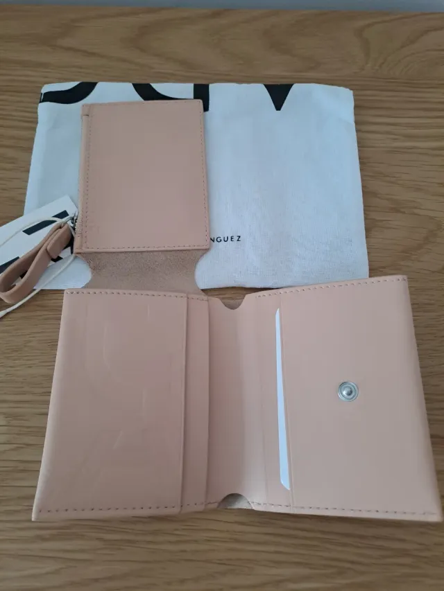 Cartera piel Adolfo Domínguez