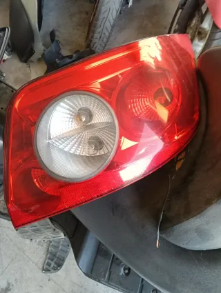 Despiece Renault Megane PARAGOLPES DELANTERO 80