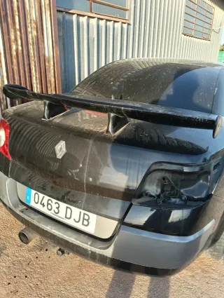 Despiece Renault Megane PARAGOLPES DELANTERO 80