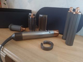 Dyson Airwrap en muy buen estado y muy cuidado.