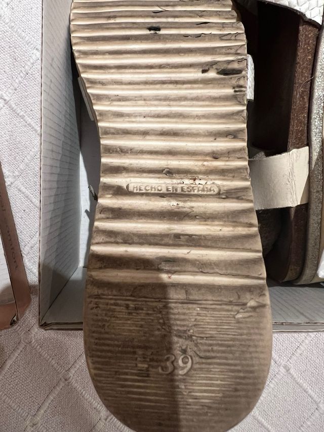 Sandalias Yokono Talla 39