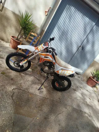 Pit bike 140cc
