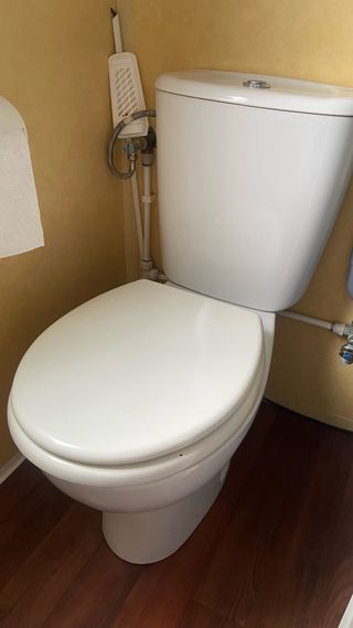 Inodoro blanco