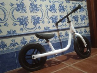 Bicicleta infantil 2-3 años