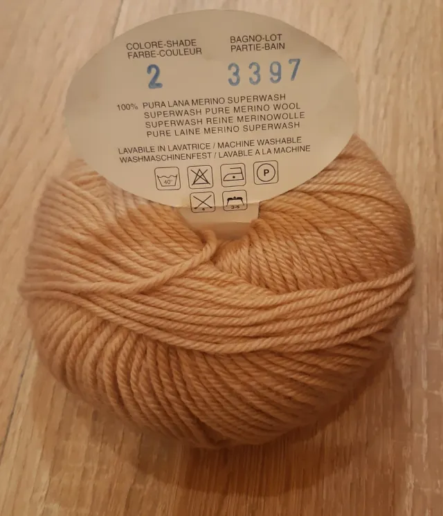 Lana Phildar e altre.