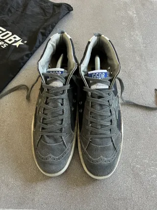 Golden Goose Mid Star Original Talla 42